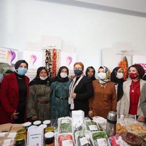 Bakanımız Sayın Yanık, Şanlıurfa’da “Kadın Kooperatifleri Güneydoğu Anadolu Buluşması” programına katıldı - fotoğraf 2