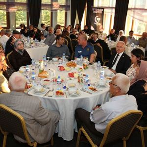 Şehit Aileleri ve Gaziler Yemekte Buluştu - fotoğraf 1