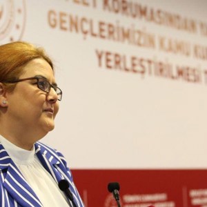 890 Young under State Protection Appointed to Public Institutions and Organizations - fotoğraf 1