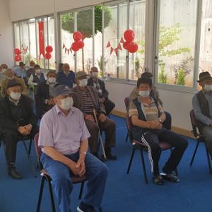 Babalar Gününde Şehitlerimizin Babalarını ve Huzurevi Sakinlerini Ziyaret Ettik. - fotoğraf 12