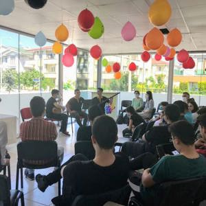 Yalova Güzel Sanatlar Lisesi Müzik Öğretmenlerinden Çocuklarımıza Müzik Dinletisi Gerçekleştirildi - fotoğraf 1