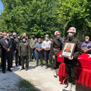 Kıbrıs Gazimiz Kadir ERCAN Son Yolculuğuna Uğurlandı - fotoğraf 2