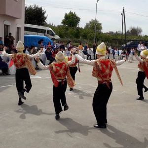 23 Nisan Ulusal Egemenlik ve Çocuk Bayramı Yapılan Etkinlikle Coşku ile Kutlandı - fotoğraf 1