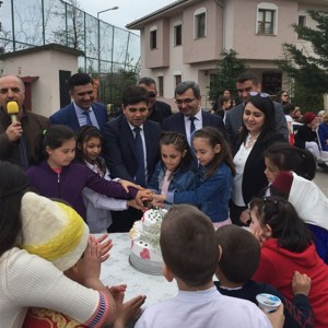 23 Nisan Ulusal Egemenlik ve Çocuk Bayramı Yapılan Etkinlikle Coşku ile Kutlandı - fotoğraf 2