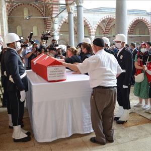 Edirneli Şehidimiz Serhan ALIŞKAN Son Yolculuğuna Uğurlandı - fotoğraf 4