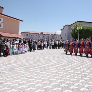 Aile ve Sosyal Hizmetler Bakanımız Derya Yanık, Van'da Kadın Kooperatifleri Doğu Anadolu Buluşması’na katıldı - fotoğraf 8