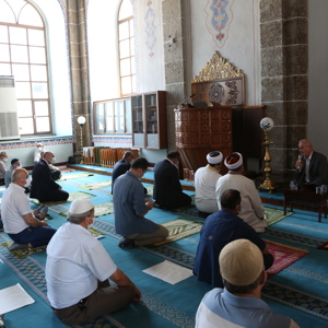 Şehitlerimiz için mevlid programı düzenlendi - fotoğraf 2