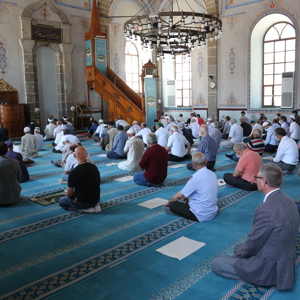 Şehitlerimiz için mevlid programı düzenlendi - fotoğraf 3