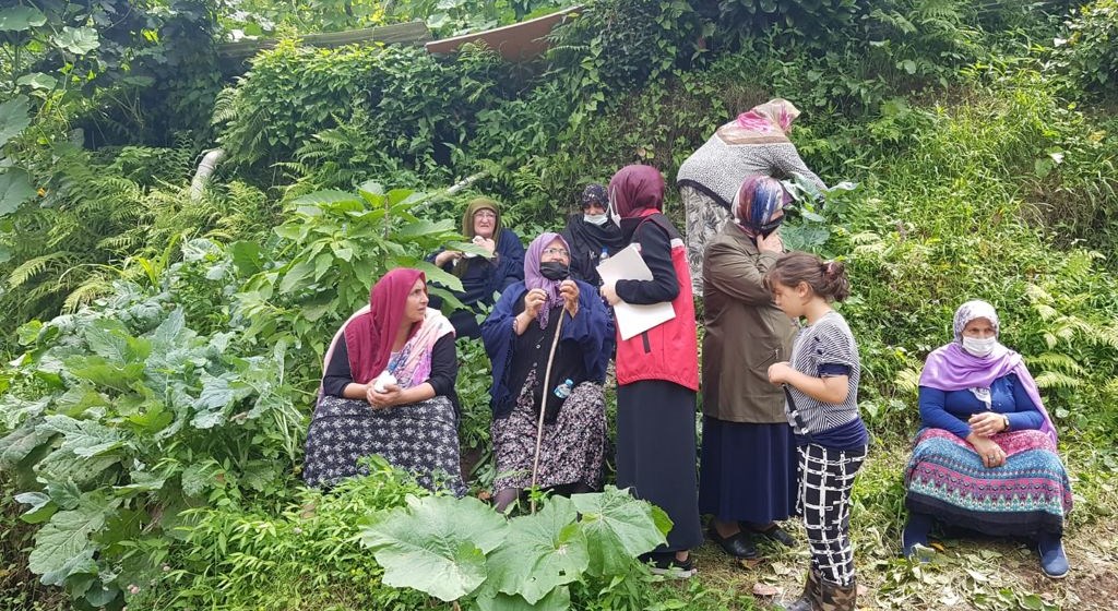 Aile ve Sosyal Hizmetler Bakanımız Derya Yanık: “Rize’de selden etkilenen vatandaşlarımız için 1 milyon lira kaynak aktardık”