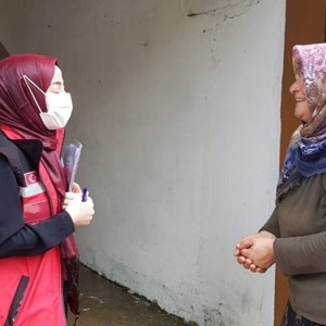 Aile ve Sosyal Hizmetler Bakanımız Derya Yanık: “Rize’de selden etkilenen vatandaşlarımız için 1 milyon lira kaynak aktardık” - fotoğraf 4