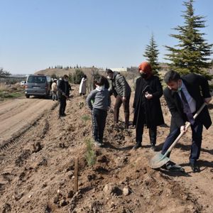 Bakanımız Yanık: “Pandemide özveriyle çalışan kadınlarımızın isimlerini Mercan Seferberliği Ormanlarında yaşatacağız” - fotoğraf 5