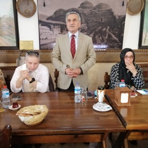 İl Müdür Yardımcımız Hülya ÖZDEMİR’in Sivas’a Tayin Olması Sebebiyle Veda Yemeği Düzenlendi  - fotoğraf 3