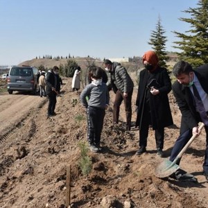 Bakanımız Sayın Yanık: “Pandemide özveriyle çalışan kadınlarımızın isimlerini Mercan Seferberliği Ormanlarında yaşatacağız” - fotoğraf 4