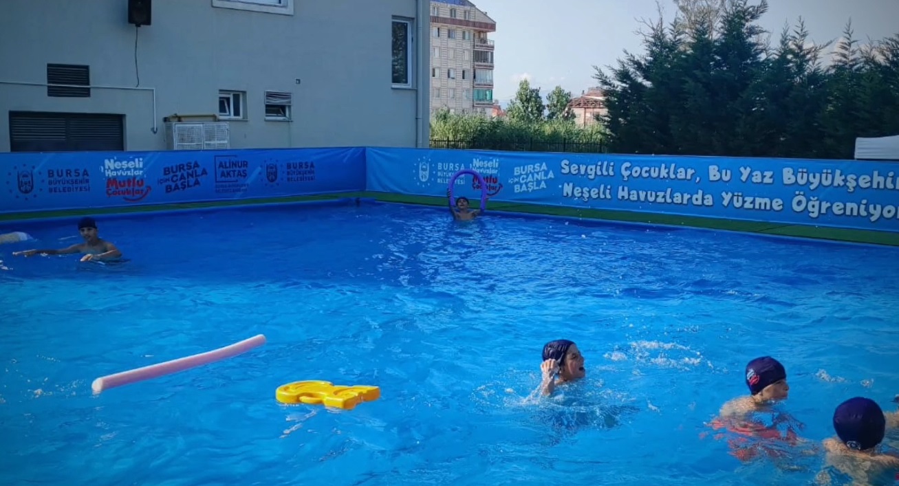 Geleceğin Yüzücüleri Antrenmanda