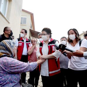 Bakanımız Derya Yanık: “Sinop'a 13 Milyon Lira Nakdi Yardım Göndermiştik. İhtiyaç Oldukça Nakdi Yardımlara Devam Edeceğiz"  - fotoğraf 1