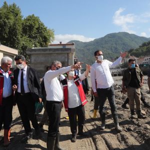 Bakanımız Yanık: “Bugün aktardığımız 10 milyon lira ile birlikte Kastamonu'ya toplamda 25 milyon liralık nakit desteği sağladık” - fotoğraf 5