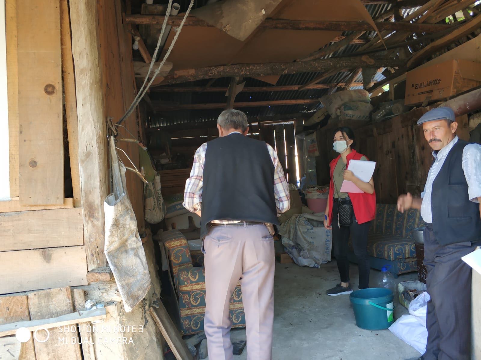 Mustafakemalpaşa İlçemizdeki Yangından Etkilenen Vatandaşlarımızlaydık