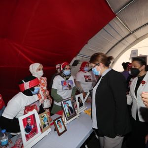 Bakanımız Derya Yanık, Diyarbakır Annelerini Ziyaret Etti - fotoğraf 6
