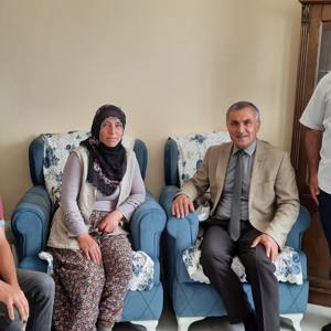 İl Müdürümüz Mahmut ÖZDEMİR Şehit Yakınlarımızı Mutlu Günlerinde Yalnız Bırakmadı - fotoğraf 1