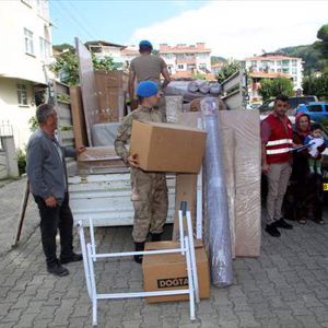 Selzedeler Yeni Eşyalarına Kavuşuyor - fotoğraf 3