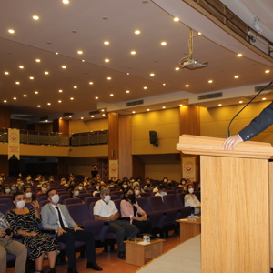 “Her Şey Çocuklar İçin” İsimli Konferans - fotoğraf 1