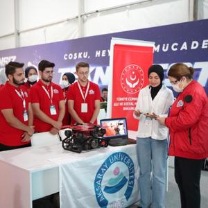Bakanımız Derya Yanık TEKNOFEST'i Ziyaret Etti - fotoğraf 5