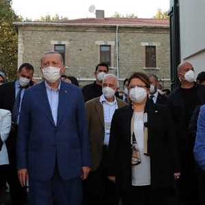 Cumhurbaşkanı Recep Tayyip ERDOĞAN ile Aile ve Sosyal Hizmetler Bakanı Derya YANIK, Darülaceze Yurt ve Kültürel Tesis Açılışı ve Darülaceze Sosyal Hizmet Şehri Tanıtım Töreni’ne Katıldı - fotoğraf 1