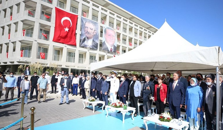 Bakanımız Yanık Türkiye’de İlk Olan Çanakkale Şehit Yakınları ve Gazievi'ni Hizmete Açtı