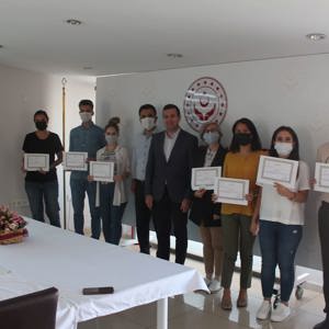 İlk Yardım Eğitimine Katılan Personellerimize Belgeleri Takdim Edildi. - fotoğraf 1
