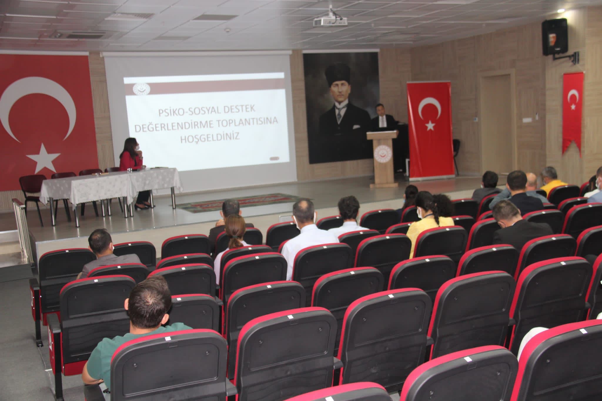 PSİKO-SOSYAL DESTEK ÇÖZÜM ORTAKLARI İLE DEĞERLENDİRME TOPLANTISI GERÇEKLEŞTİRİLDİ  