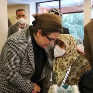 Emine Erdoğan Hanımefendi Ve Bakanımız Derya Yanık, “Küresel Krizler: Pandemi, Yaşlılar Ve Dayanışma” Konferansında Yaşlılarla Bir Araya Geldi - fotoğraf 2