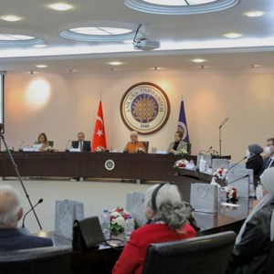 Emine Erdoğan Hanımefendi Ve Bakanımız Derya Yanık, “Küresel Krizler: Pandemi, Yaşlılar Ve Dayanışma” Konferansında Yaşlılarla Bir Araya Geldi - fotoğraf 3