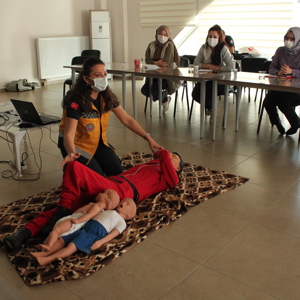 İl Müdürlüğümüz Personellerine Temel İlkyardım Eğitimi - fotoğraf 3