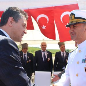Dumlupınar Denizaltısı Şehitleri Anıtı Törenle Açıldı - fotoğraf 2