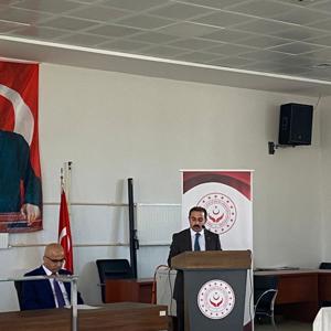 Kadına Yönelik Şiddetle Mücadele İl Eylem Planı Çalıştayı Vali Yardımcısı V. Sayın Semih CEMBEKLİ Başkanlığında Gerçekleştirildi. - fotoğraf 3