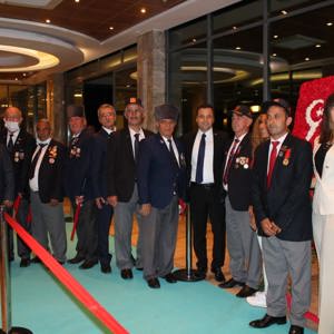 Türkiye Cumhuriyeti'nin kuruluşunun 98. Yılı İlimizde Çeşitli Törenlerle Coşkuyla Kutlandı. - fotoğraf 4