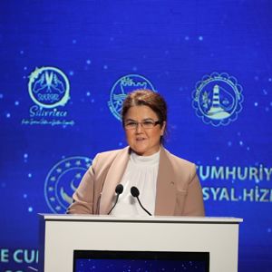 Emine Erdoğan Hanımefendi ile Bakanımız Derya Yanık, Kadın Kooperatifleri İstanbul Buluşması Programı'na Katıldı - fotoğraf 3