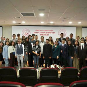Bakanımız Derya Yanık "22. Ulusal Çocuk Forumu” Kapanış Toplantısına Katıldı - fotoğraf 4