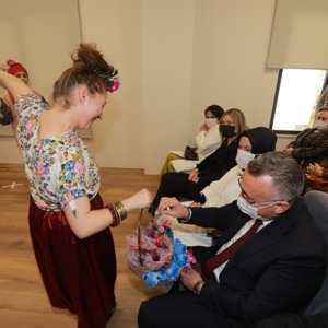 Bizim İçin Asla Engel Yok Her Zaman Beraber Olmaya Devam - fotoğraf 1
