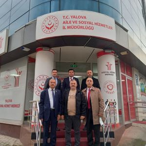Türkiye Harp Malulü Gaziler Şehit Dul Ve Yetimleri Derneği Genel Başkanı Sayın Mustafa IŞIK Tarafından İl Müdürümüz Arif LAÇİN Makamında Ziyaret Edildi. - fotoğraf 1