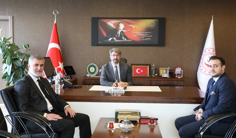 Tüm Özel Halk Otobüsleri Birliği Başkanı Ercan Soydaş Engelli ve Yaşlı Hizmetleri Genel Müdürlüğünü Ziyaret Etti