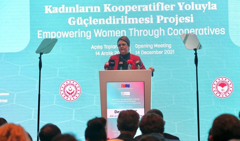 Bakanımız Derya Yanık, Kadınların Kooperatifler Yoluyla Güçlendirilmesi Projesi Açılış Toplantısı'na Katıldı