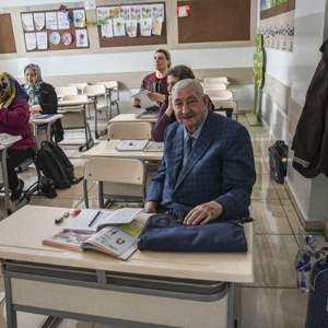Aile ve Sosyal Hizmetler Bakanı Derya Yanık: “2021 yılı itibarıyla 6 Tazelenme Üniversitesinde toplamda 5.665 yaşlımıza eğitim veriliyor” - fotoğraf 1