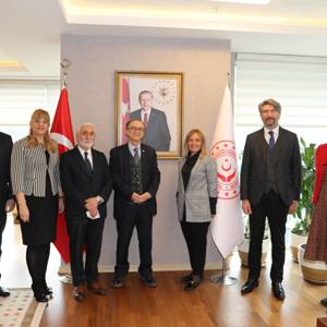 Engelli ve Yaşlı Hizmetleri Genel Müdürlüğü ile Yüksek İhtisas Üniversitesi Arasında Yaşlı Bakım Alanında İş Birliği Protokolü İmzalandı    - fotoğraf 3