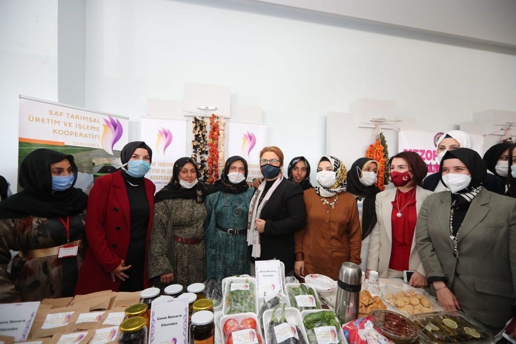 Bakanımız Derya Yanık: “510 yeni kadın kooperatifi kurulmasına aracılık ettik”