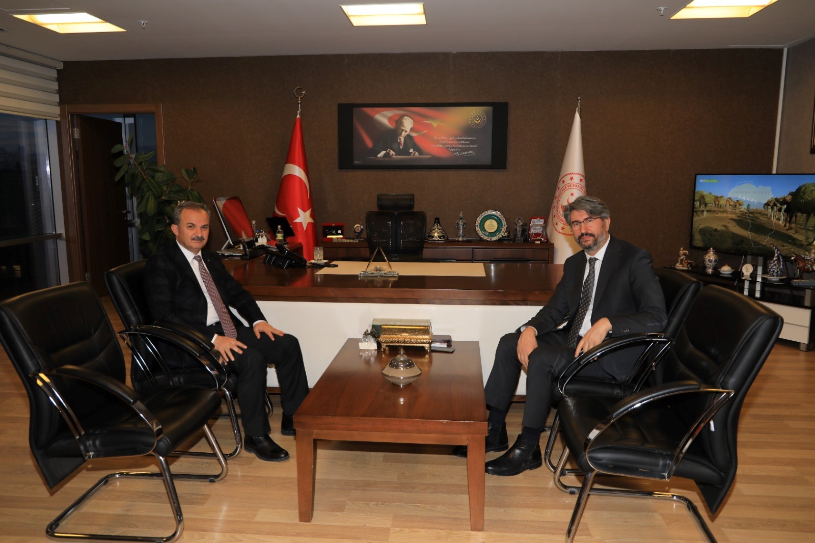 Adıyaman Belediye Başkanı Engelli ve Yaşlı Hizmetleri Genel Müdürü Uzm. Dr. Orhan KOÇ’u Ziyaret Etti 