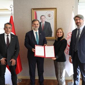Engelli ve Yaşlı Hizmetleri Genel Müdürlüğü ile Türk Kızılay Derneği Arasında İş Birliği Protokolü İmzalandı  - fotoğraf 1