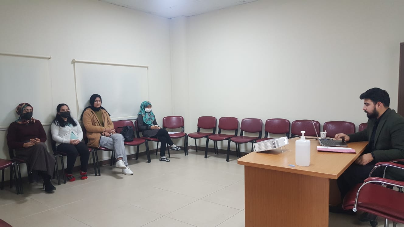 Antakya Sosyal Hizmet Merkezi Müdürlüğü tarafından Tayfur Sökmen Kız Öğrenci Yurdu’nda “Gençlik Psikolojisi Atölye Çalışması” 4. Oturumuyla devam etti. 