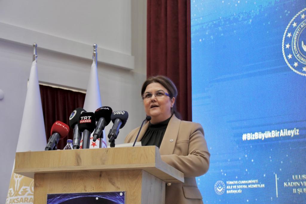 Bakanımız Derya Yanık, Aksaray'da Kadın Aktivite Merkezi’nin Açılışı ile Uluslararası Bilimde Kadın ve Kız Çocukları Günü Programına Katıldı
