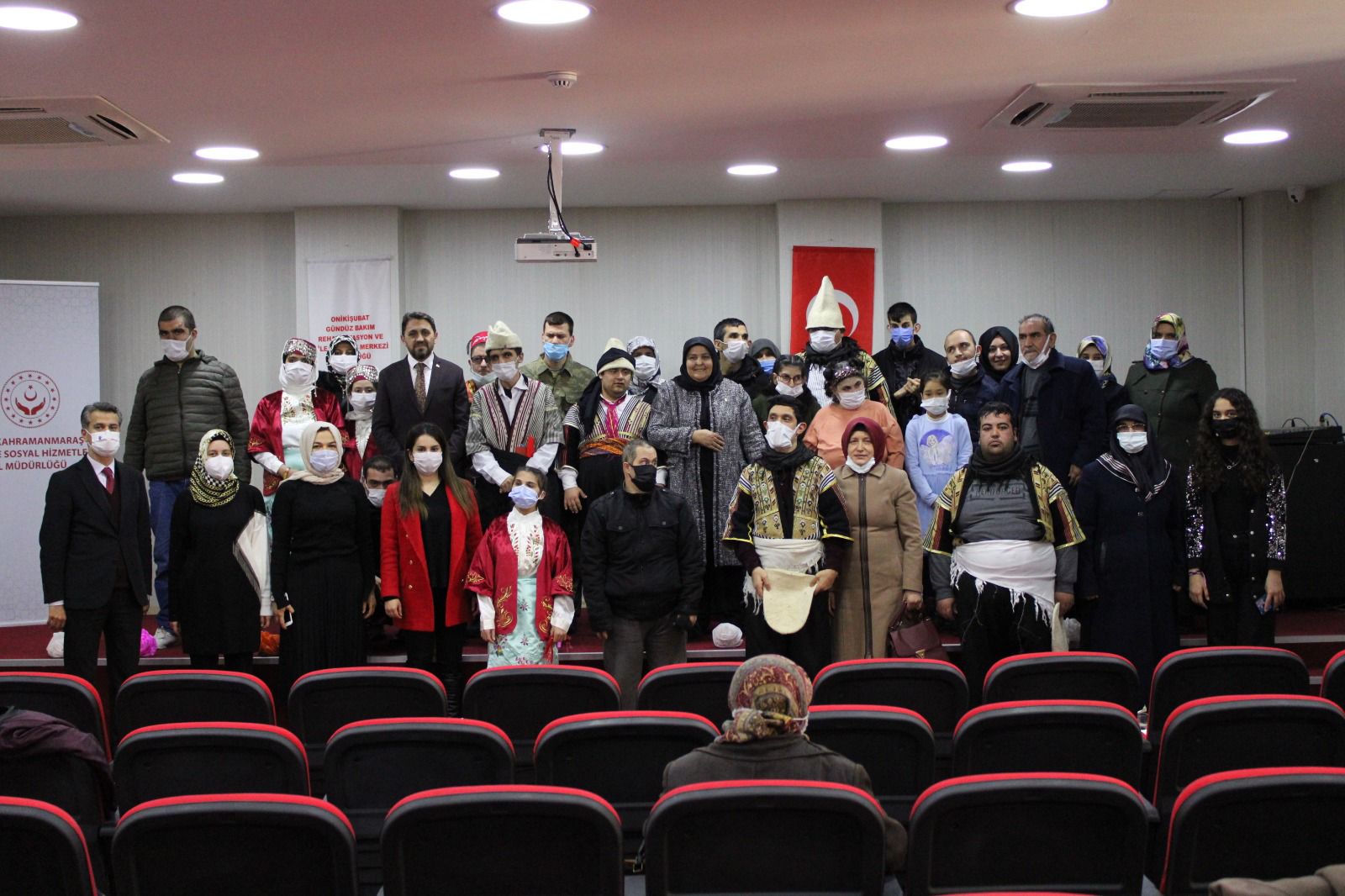 Milletvekilimiz Habibe Öçal Gündüzlü Bakım Merkezimizde Düzenlenen Kurtuluş Etkinliklerine Katıldı.